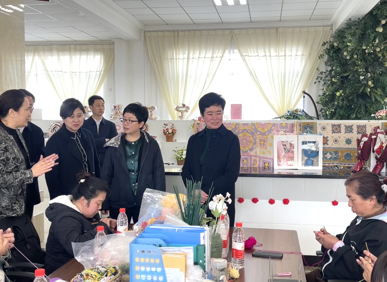 圖為調研現(xiàn)場